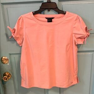 A/X Armani  Exchange short sleeve top. Size Med.
Color is Dusty pink.